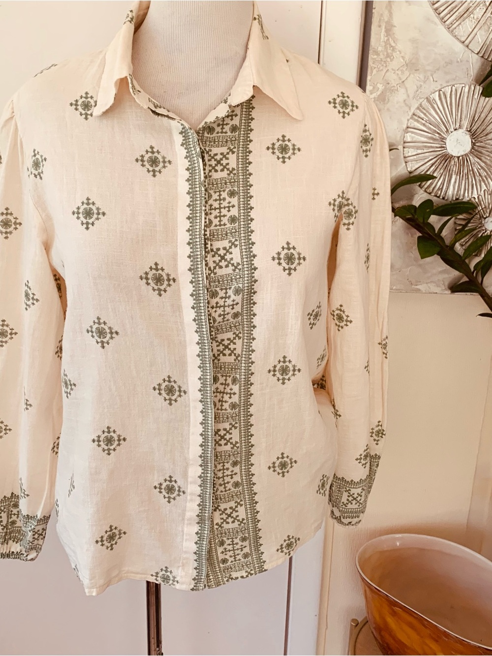 NWT Bellambra linen blend  long sleeve multicolor blouse size S  Made in Italy
